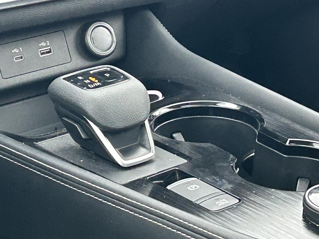 2021 Nissan Rogue AWD Platinum Photo