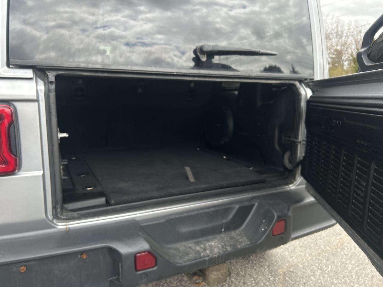 2019 Jeep WRANGLER UNLIMITED Sahara, Heat Package, Nav, Bluetooth, Back Up Cam Photo