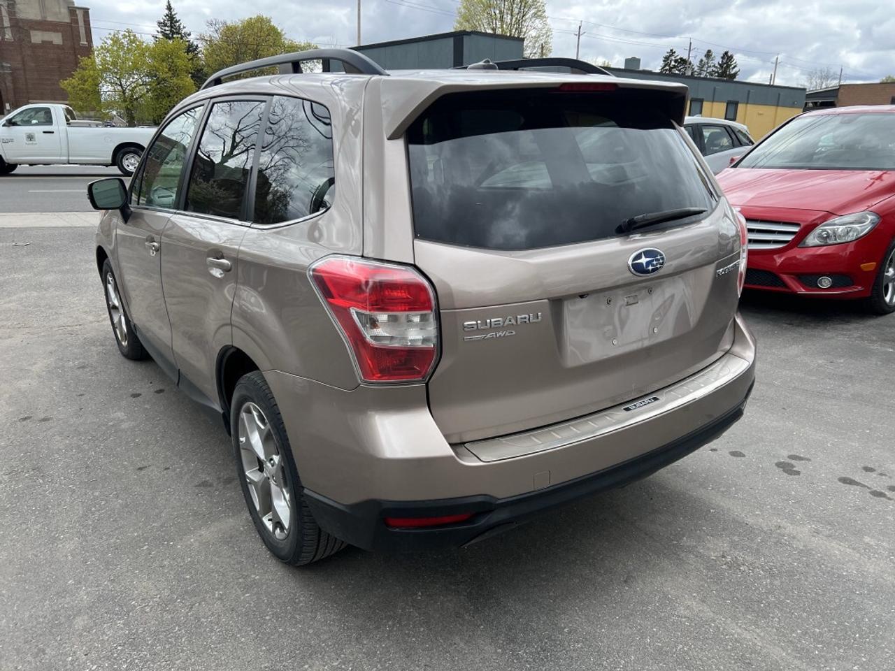 2015 Subaru Forester 2.5i Limited 4dr All-wheel Drive CVT Photo