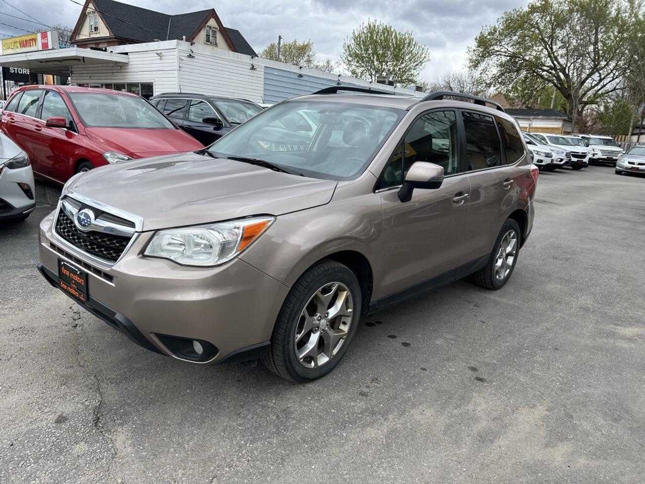 2015 Subaru Forester 2.5i Limited 4dr All-wheel Drive CVT Photo2