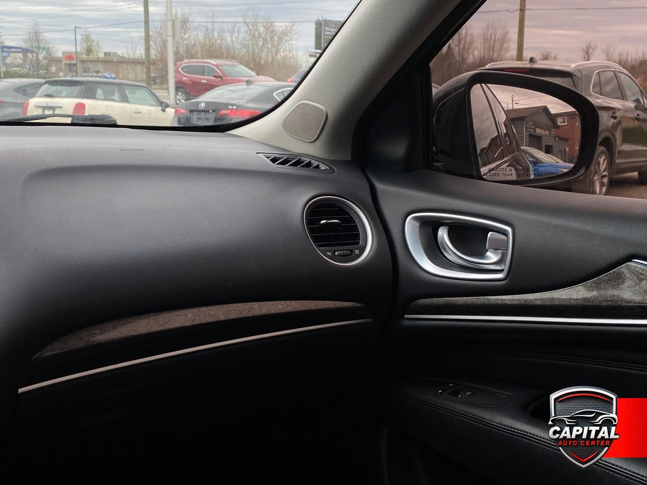 2015 Infiniti QX60 Base Photo