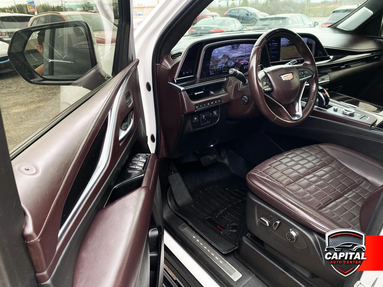 2022 Cadillac Escalade Premium Luxury Photo