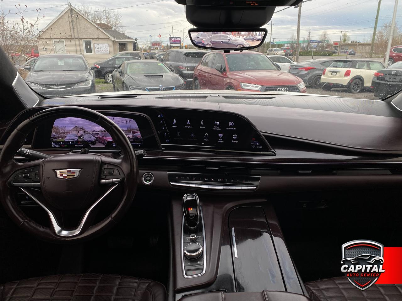 2022 Cadillac Escalade Premium Luxury Photo