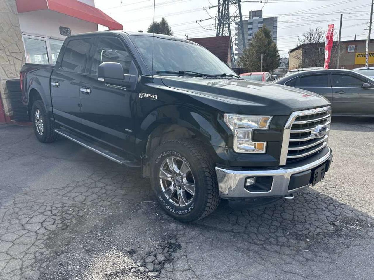 2015 Ford F-150 XLT Photo