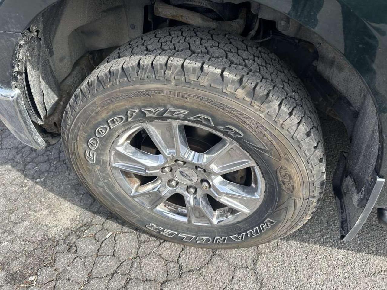 2015 Ford F-150 XLT Photo