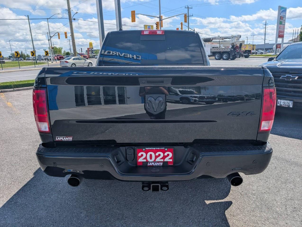 2022 RAM 1500 Classic SLT 4x4 Crew Cab 5'7" Box Photo