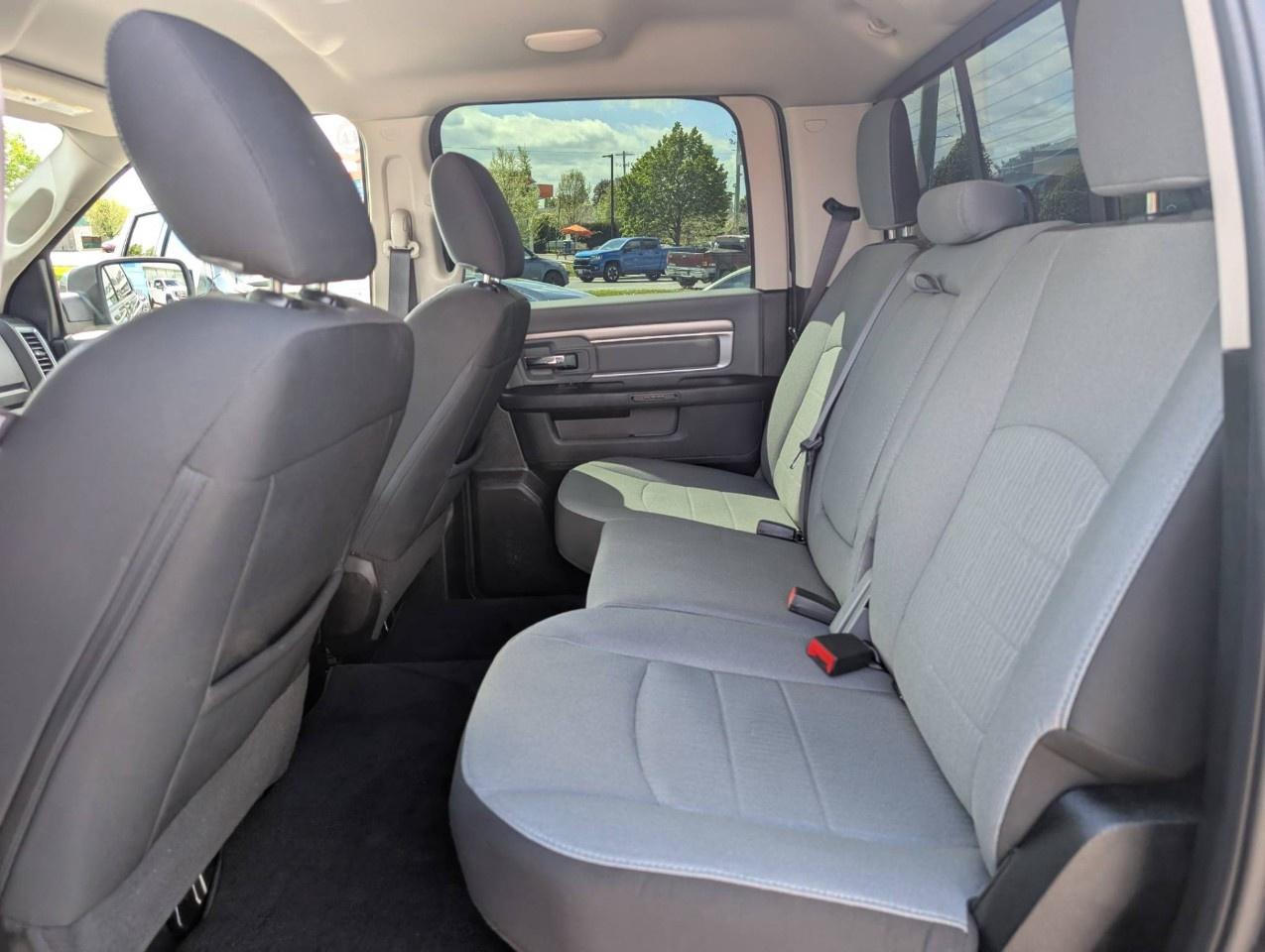 2022 RAM 1500 Classic SLT 4x4 Crew Cab 5'7" Box Photo