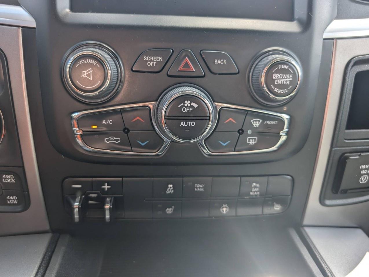 2022 RAM 1500 Classic SLT 4x4 Crew Cab 5'7" Box Photo