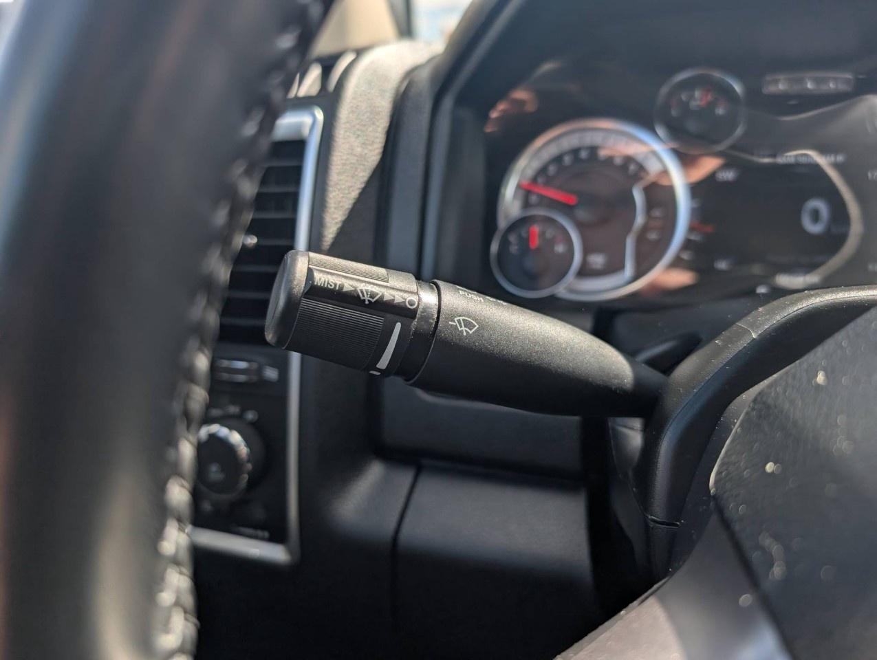 2022 RAM 1500 Classic SLT 4x4 Crew Cab 5'7" Box Photo