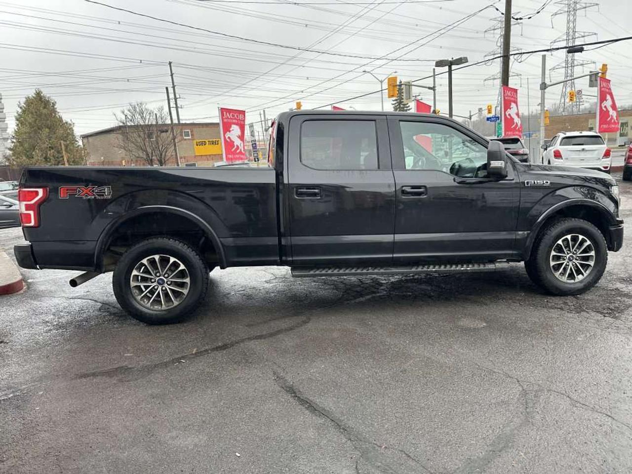 2019 Ford F-150 XLT Photo