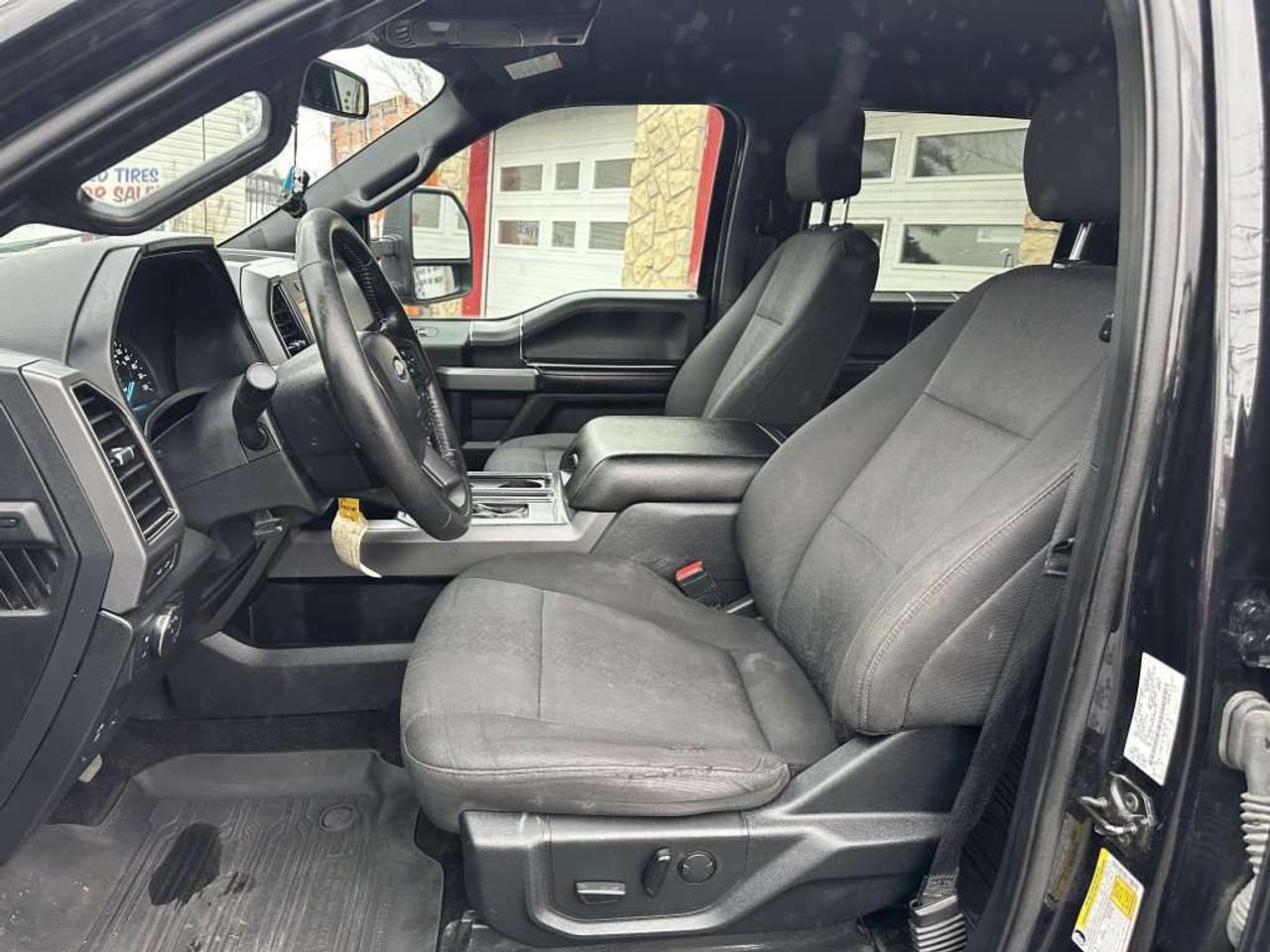 2019 Ford F-150 XLT Photo