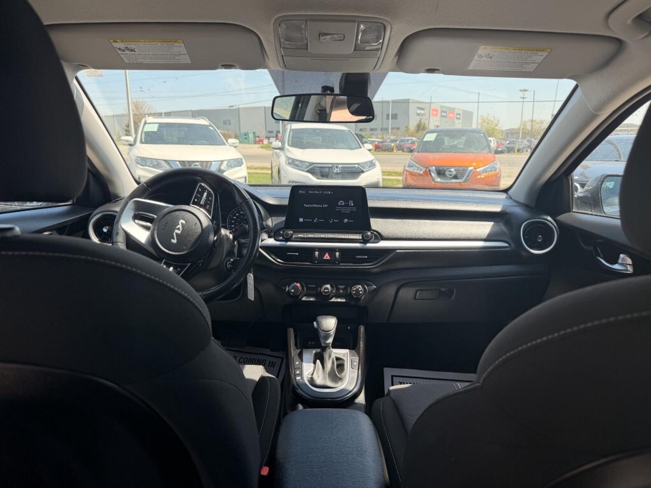 2022 Kia Forte EX   CAMERA   CARPLAY   HTD SEATS & STEERING Photo