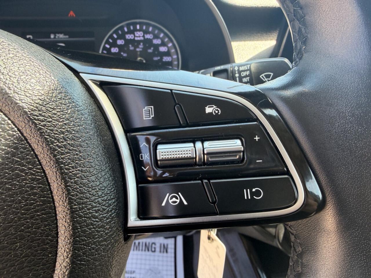 2022 Kia Forte EX   CAMERA   CARPLAY   HTD SEATS & STEERING Photo