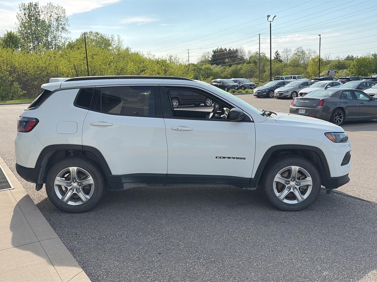 2023 Jeep Compass North 4x4   Clean Carfax Photo2