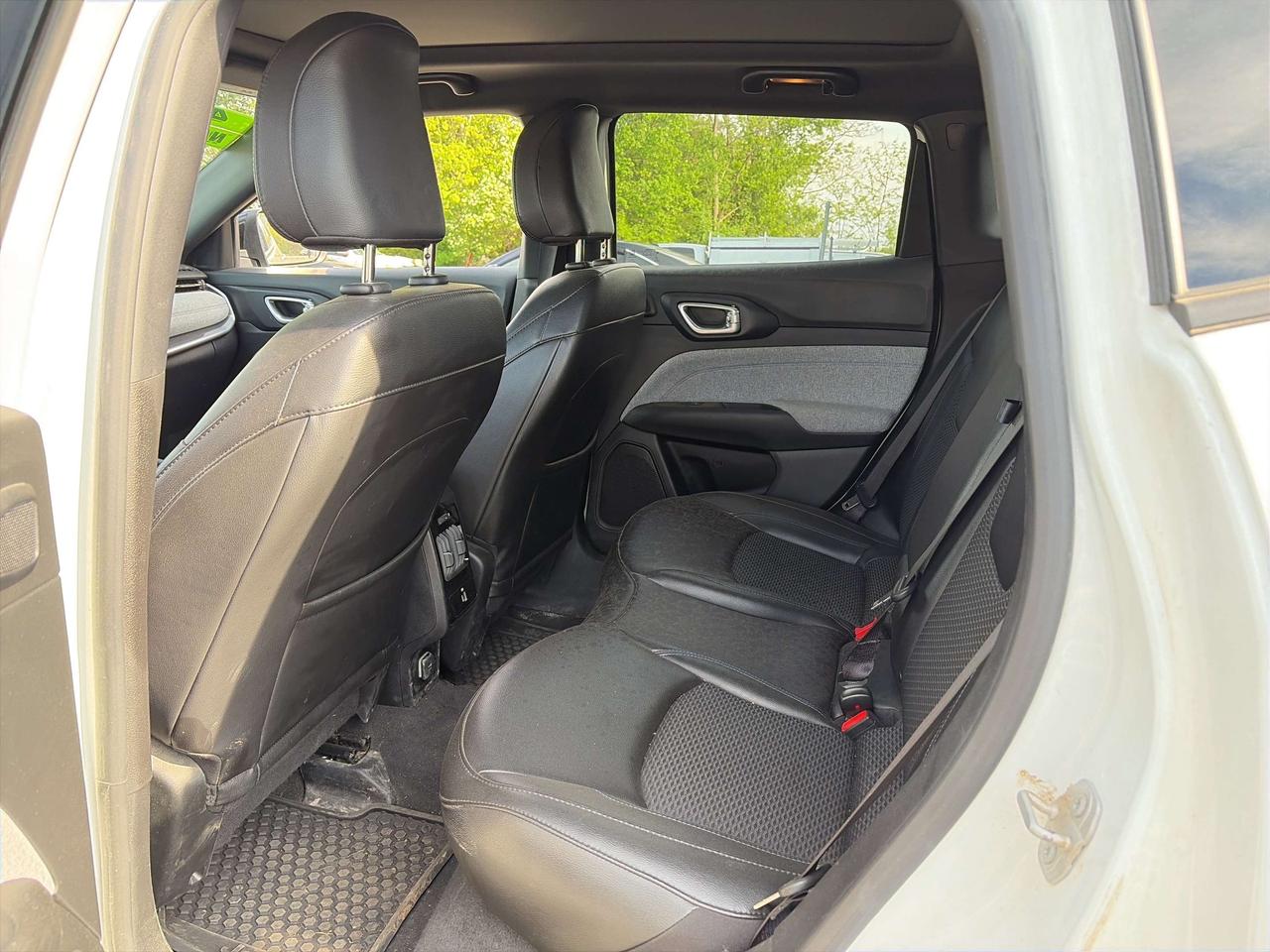 2023 Jeep Compass North 4x4   Clean Carfax Photo