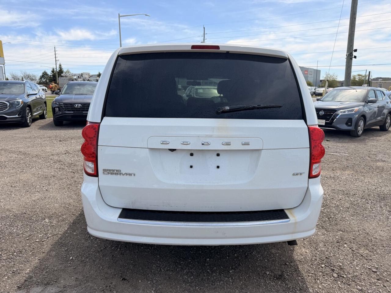 2017 Dodge Grand Caravan GT   NAV  LEATHER   CAMERA   HTD SEATS Photo