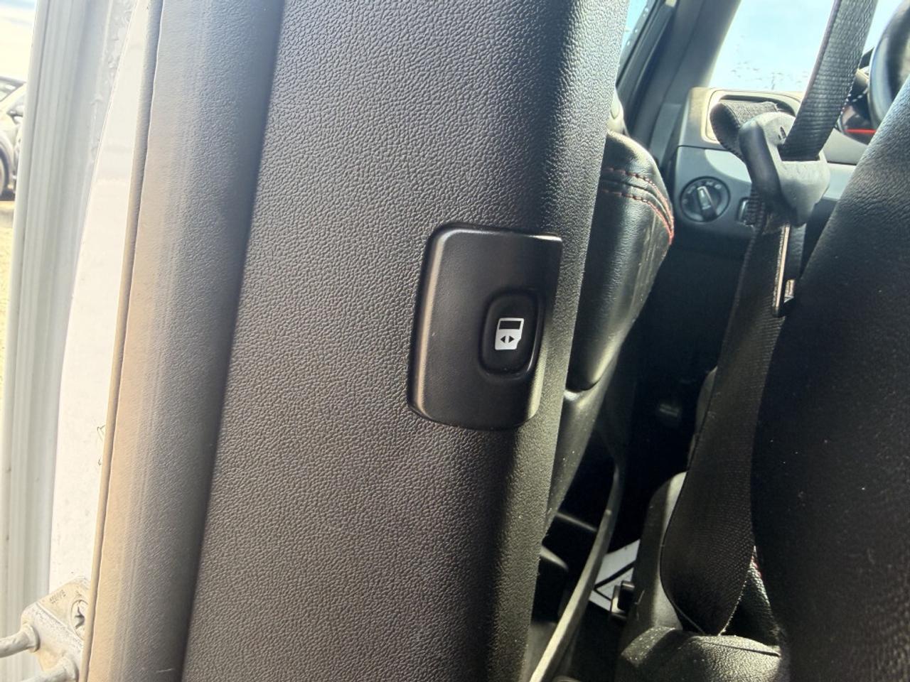 2017 Dodge Grand Caravan GT   NAV  LEATHER   CAMERA   HTD SEATS Photo