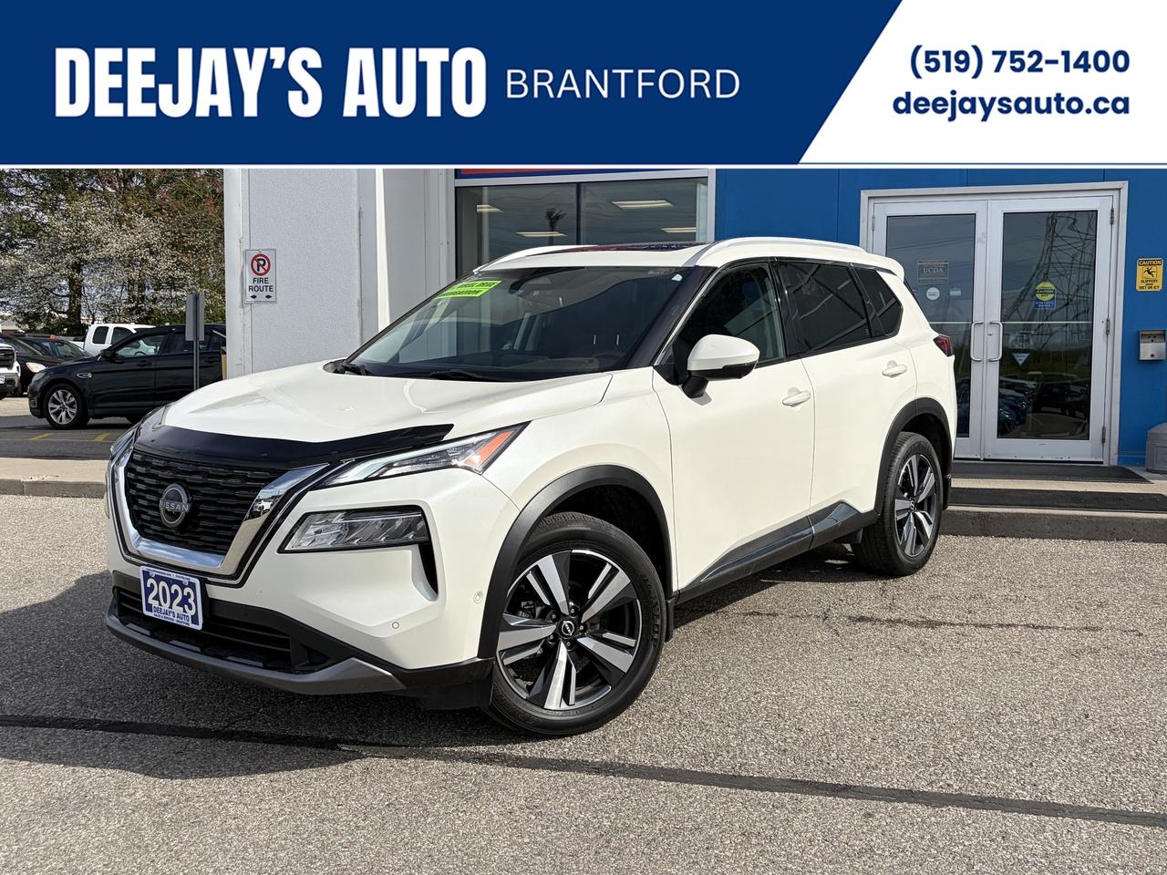 2023 Nissan Rogue SL   Loaded   Factory Warranty   AWD Clean Carfax Photo