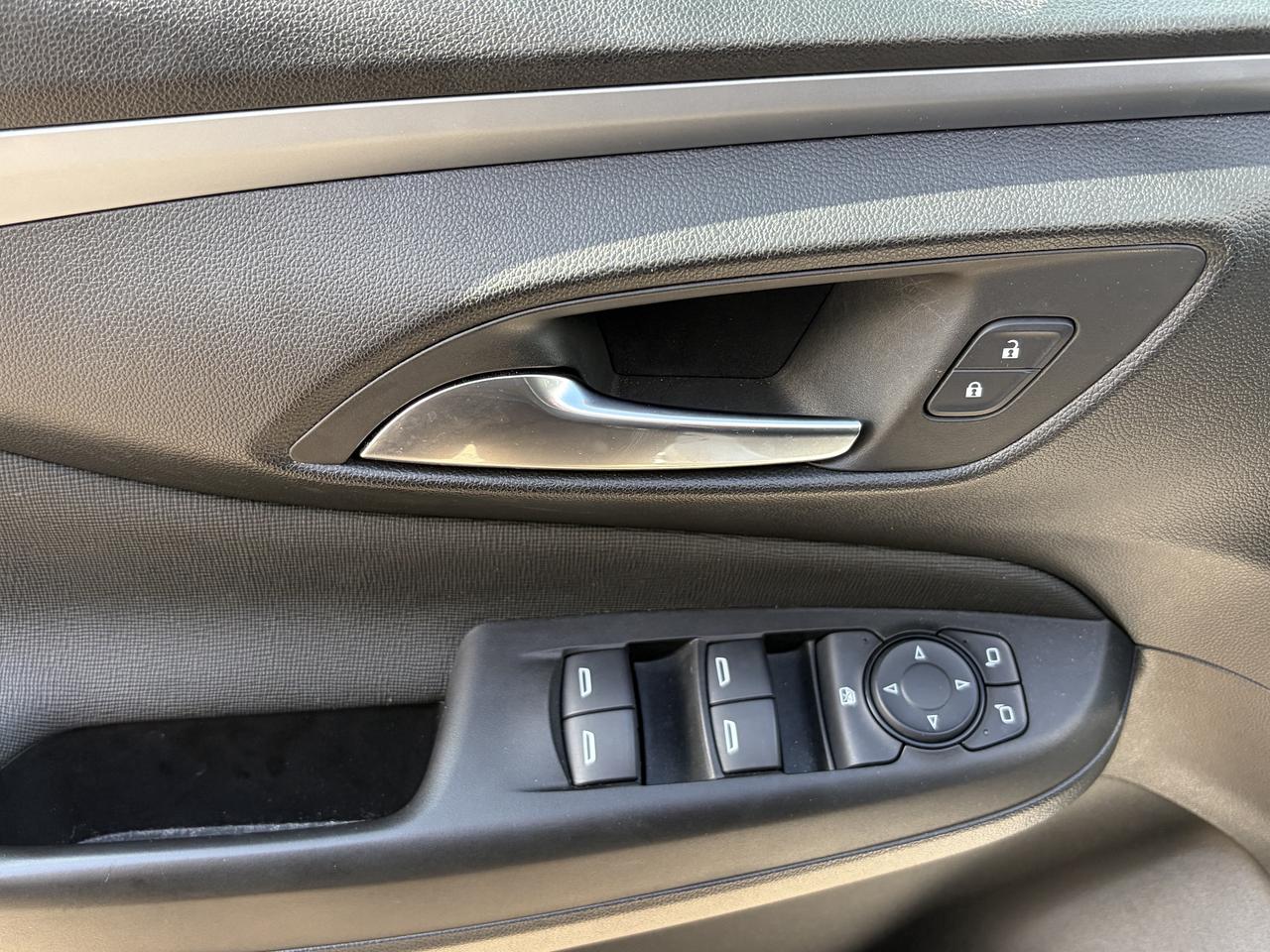 2024 Buick Envista Preferred   FWD Clean Carfax Photo