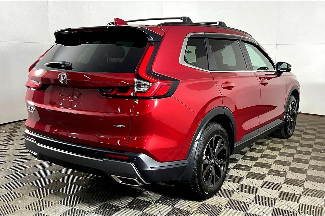 2024 Honda CR-V Hybrid Touring AWD Photo