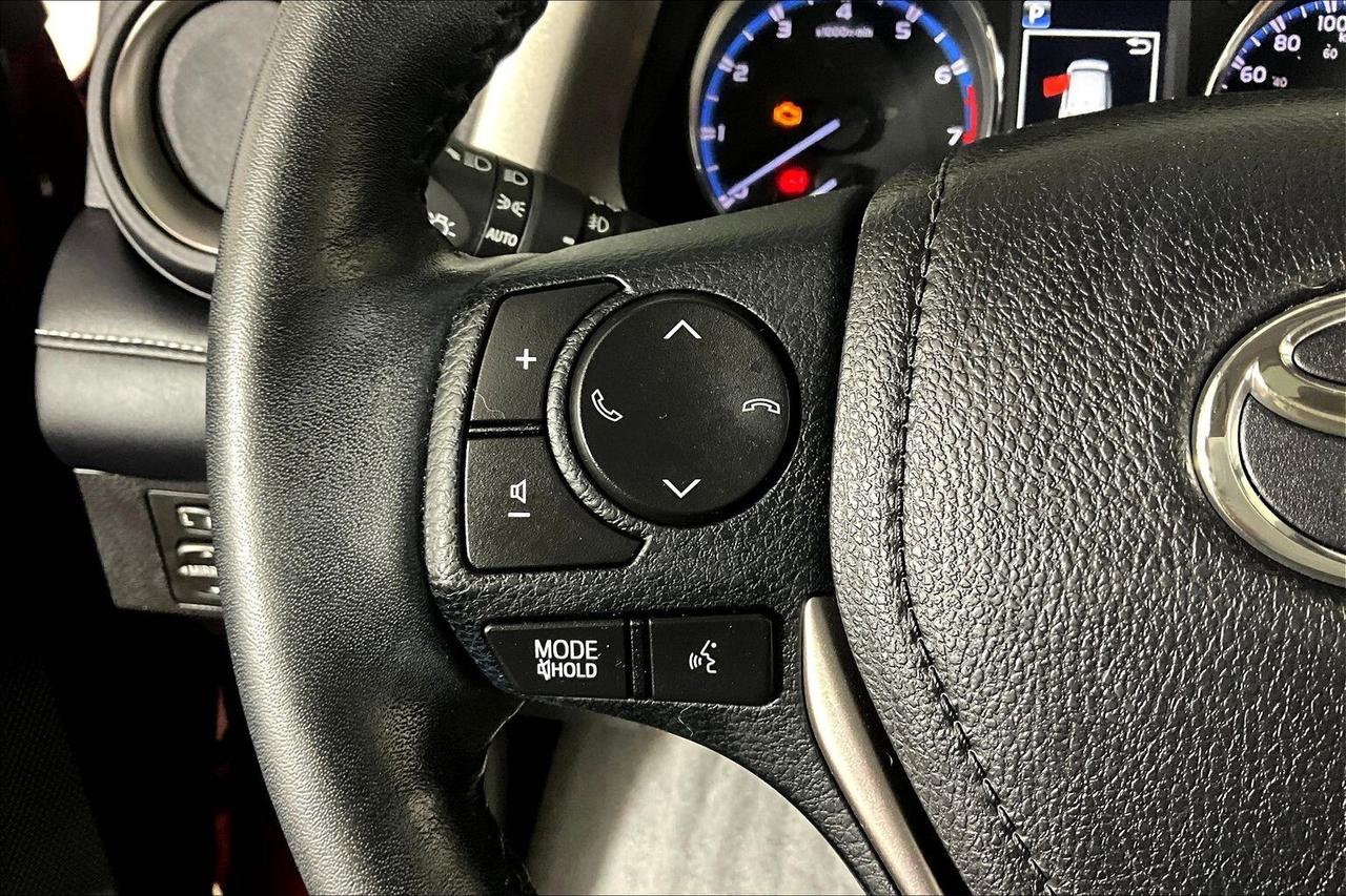 2018 Toyota RAV4 AWD LIMITED Photo