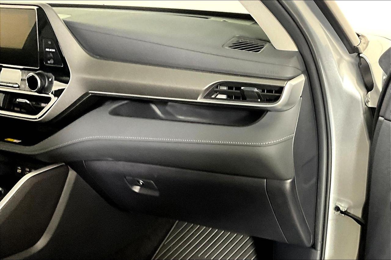 2024 Toyota Highlander HYBRID xle awd Photo