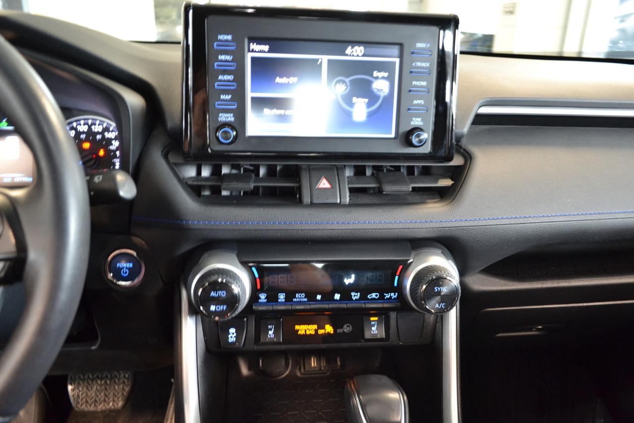 2022 Toyota RAV4 Hybrid SE Photo