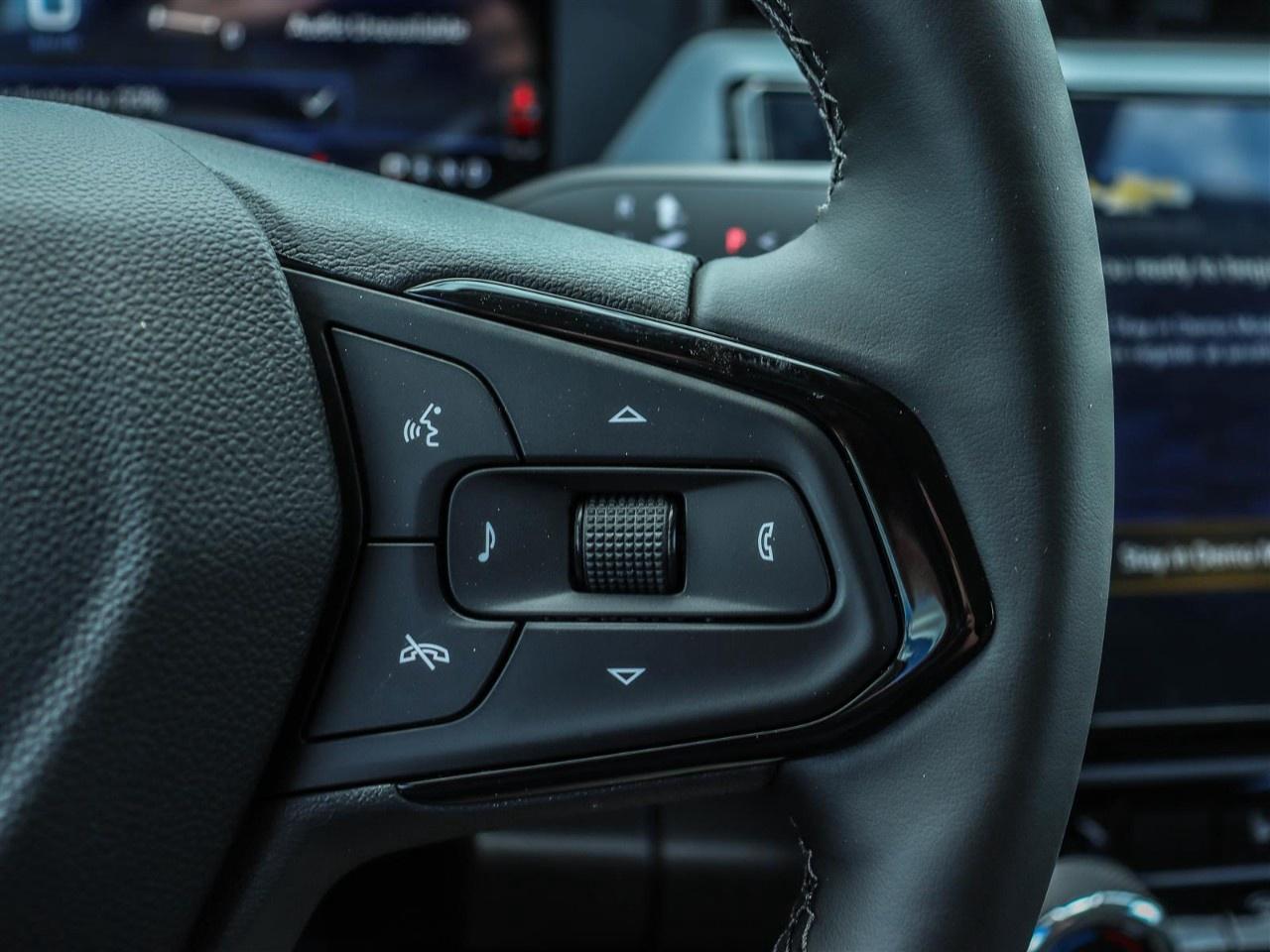 2027 Chevrolet Bolt FWD 4dr LT Photo