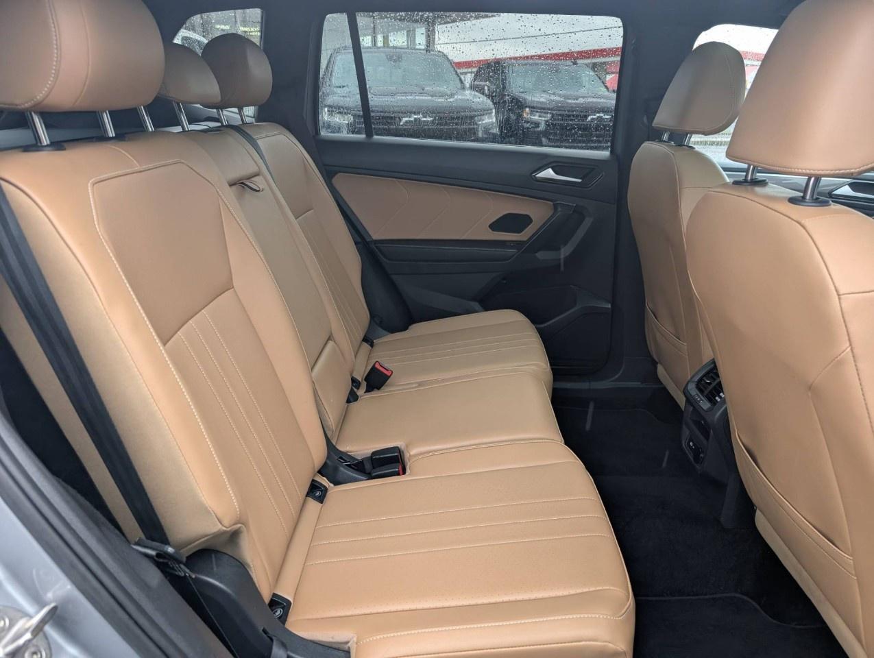 2024 Volkswagen Tiguan Comfortline R-Line Black Edition 4MOTION Photo