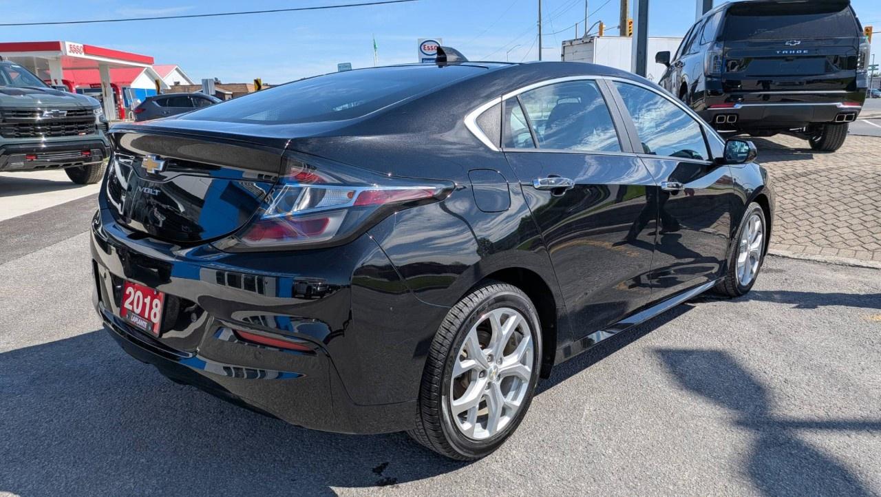 2018 Chevrolet Volt Hatchback Premier Photo