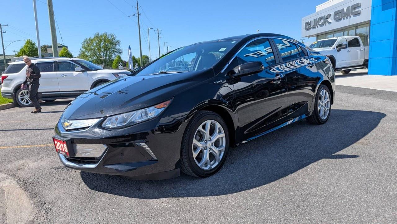 2018 Chevrolet Volt Hatchback Premier Photo