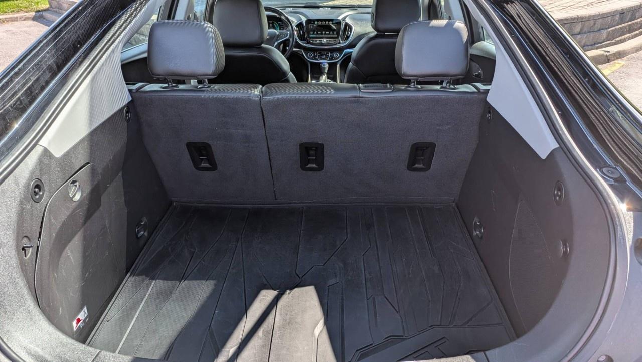 2018 Chevrolet Volt Hatchback Premier Photo