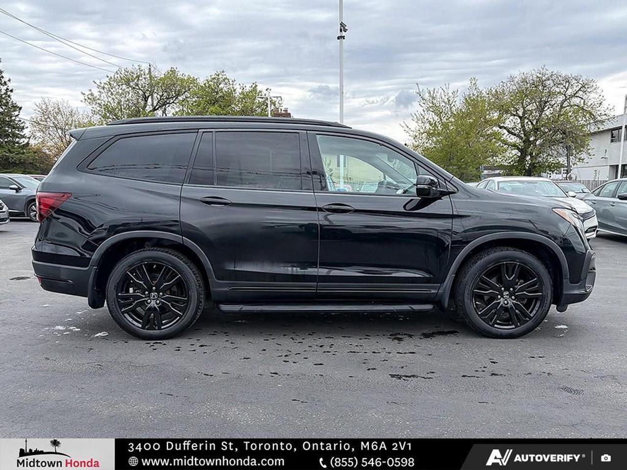 2019 Honda Pilot ULTRA LOW KMS I BLACK EDITION I 3RD ROW SEATS Photo