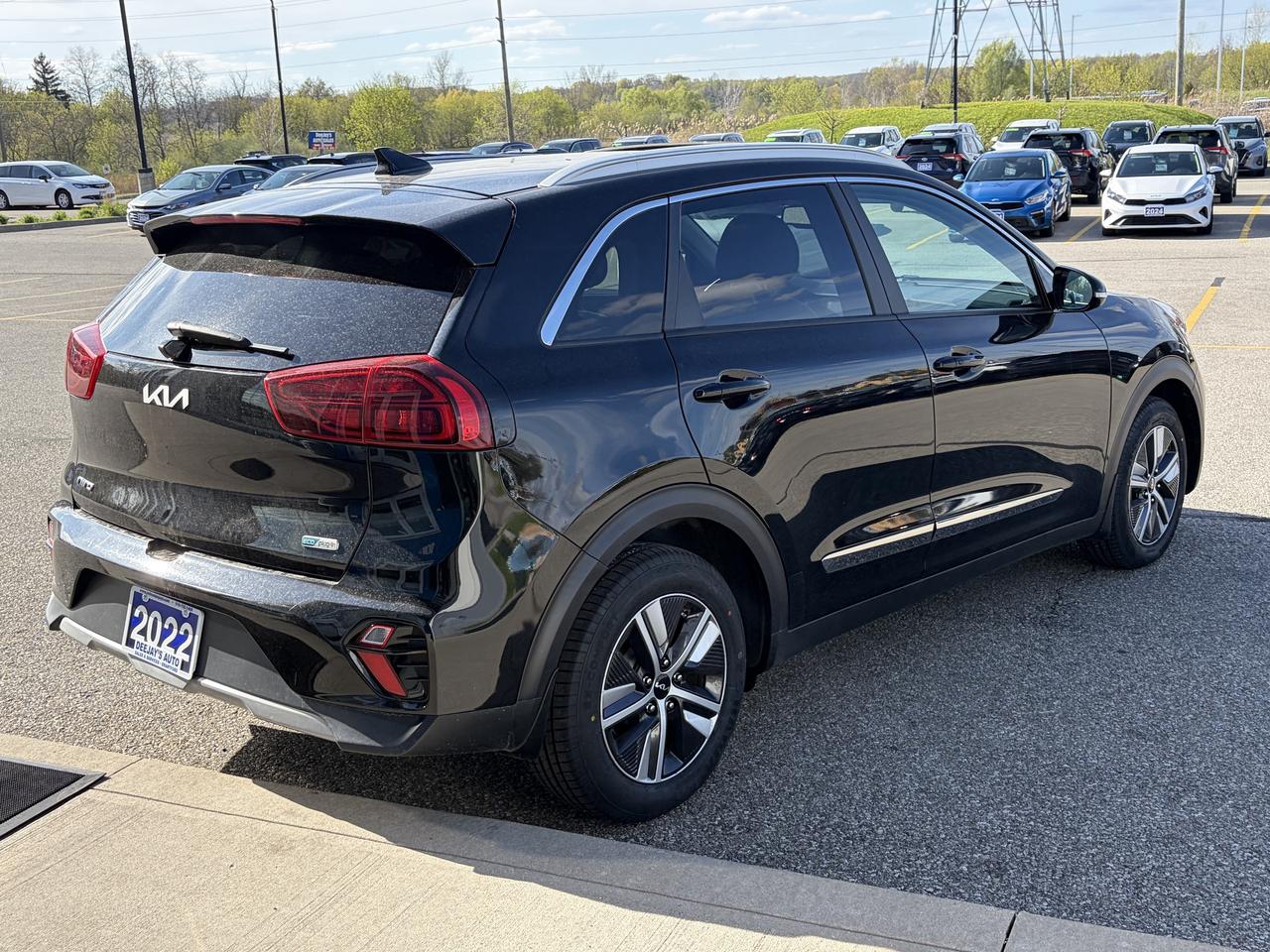 2022 Kia Niro Plug-In Hybrid EX Premium FWD   Clean Carfax Photo