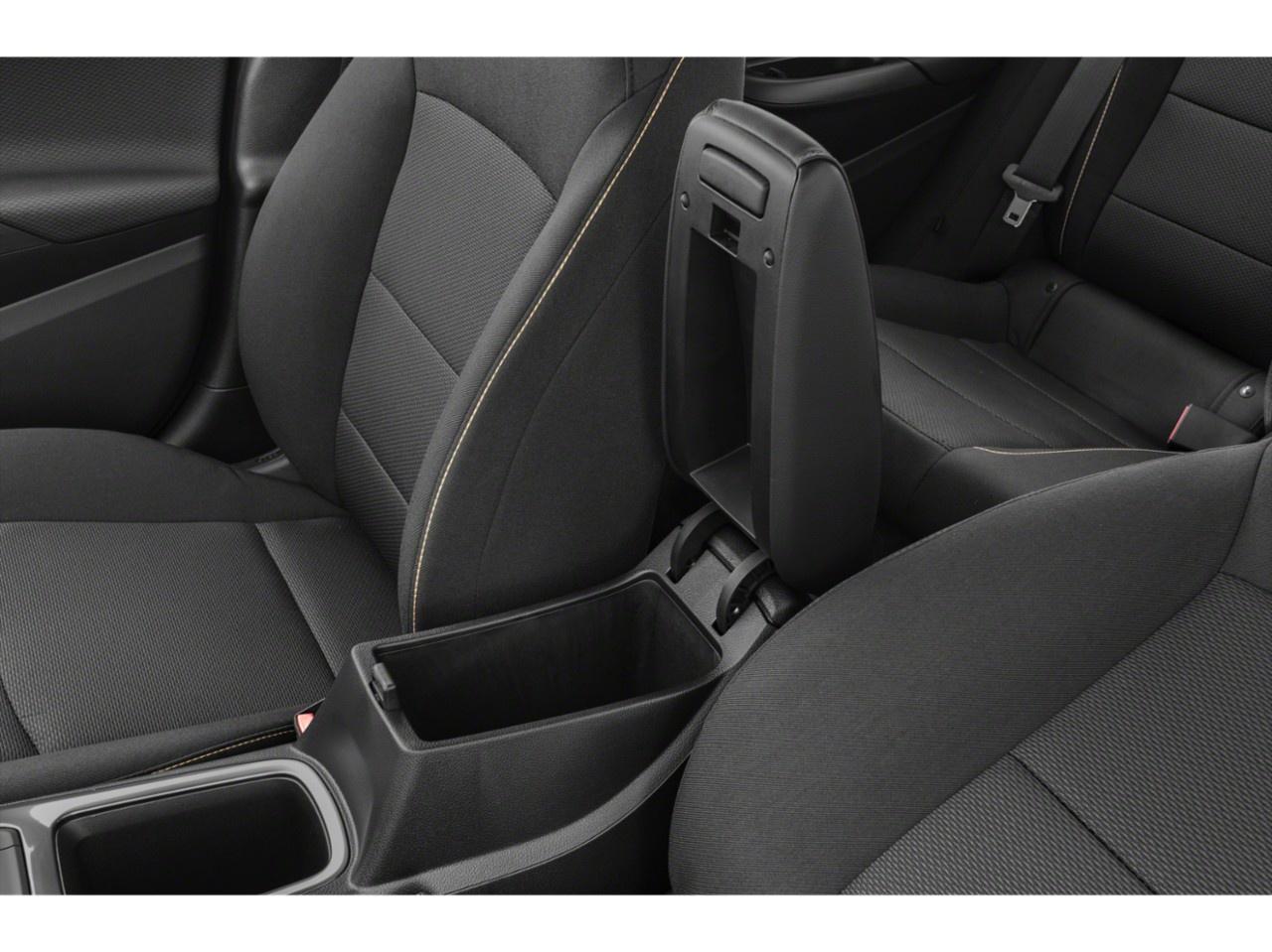 2019 Chevrolet Cruze SEDAN LT Photo
