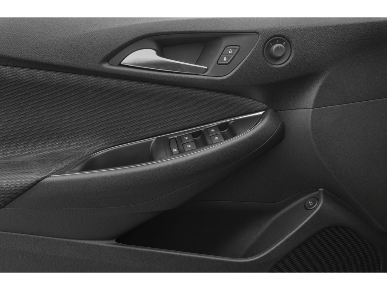 2019 Chevrolet Cruze SEDAN LT Photo