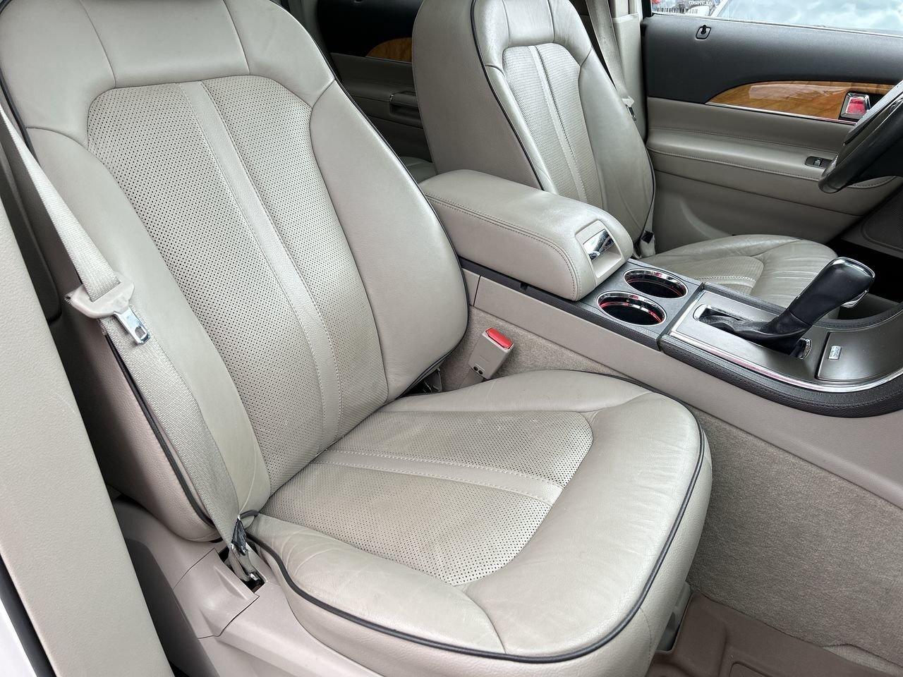 2013 Lincoln MKX 4D Utility AWD   Accident-Free Photo
