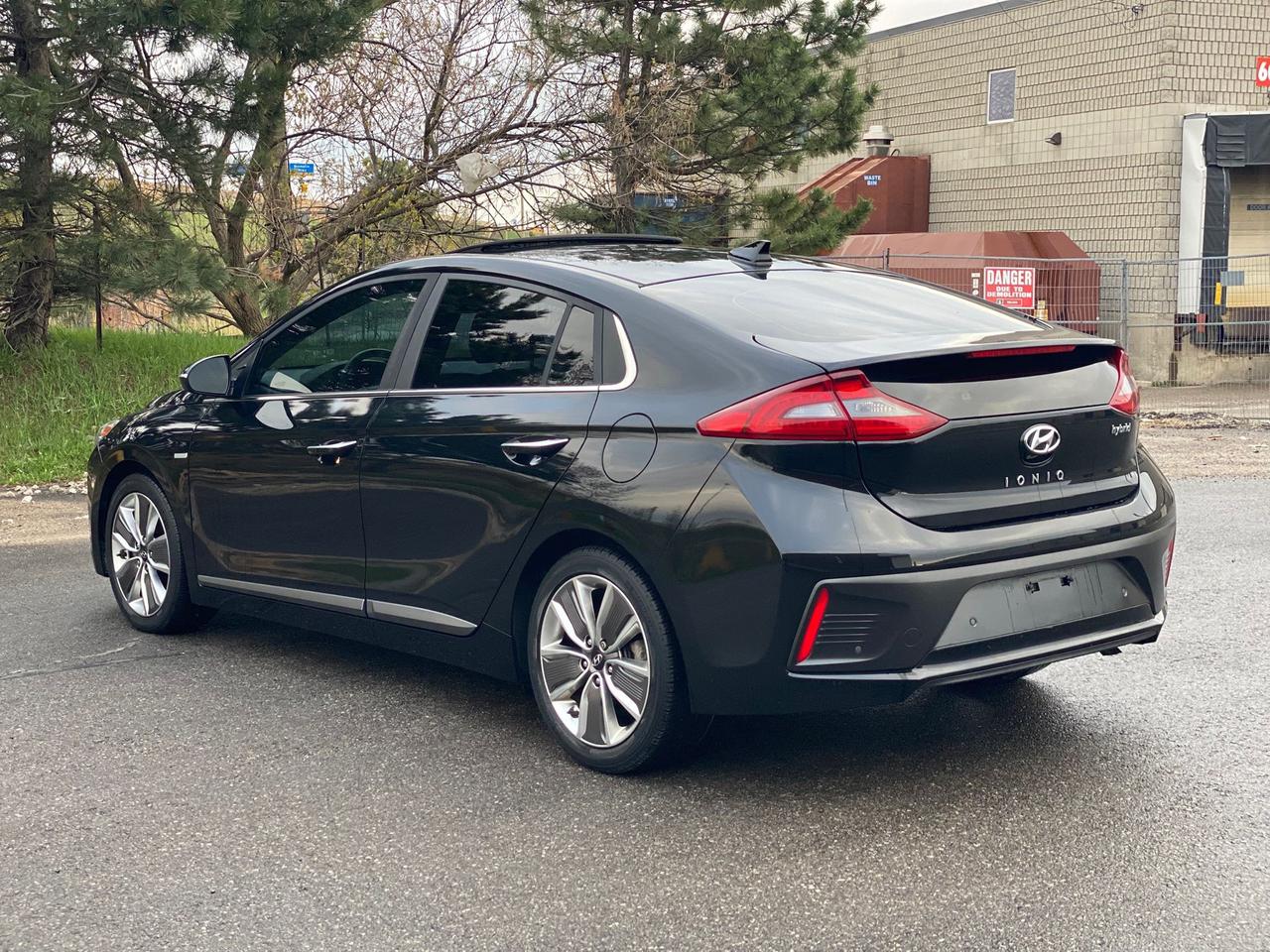 2019 Hyundai IONIQ Limited HYBRID | LEATHER | SUNROOF Photo