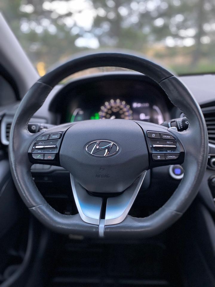 2019 Hyundai IONIQ Limited HYBRID | LEATHER | SUNROOF Photo