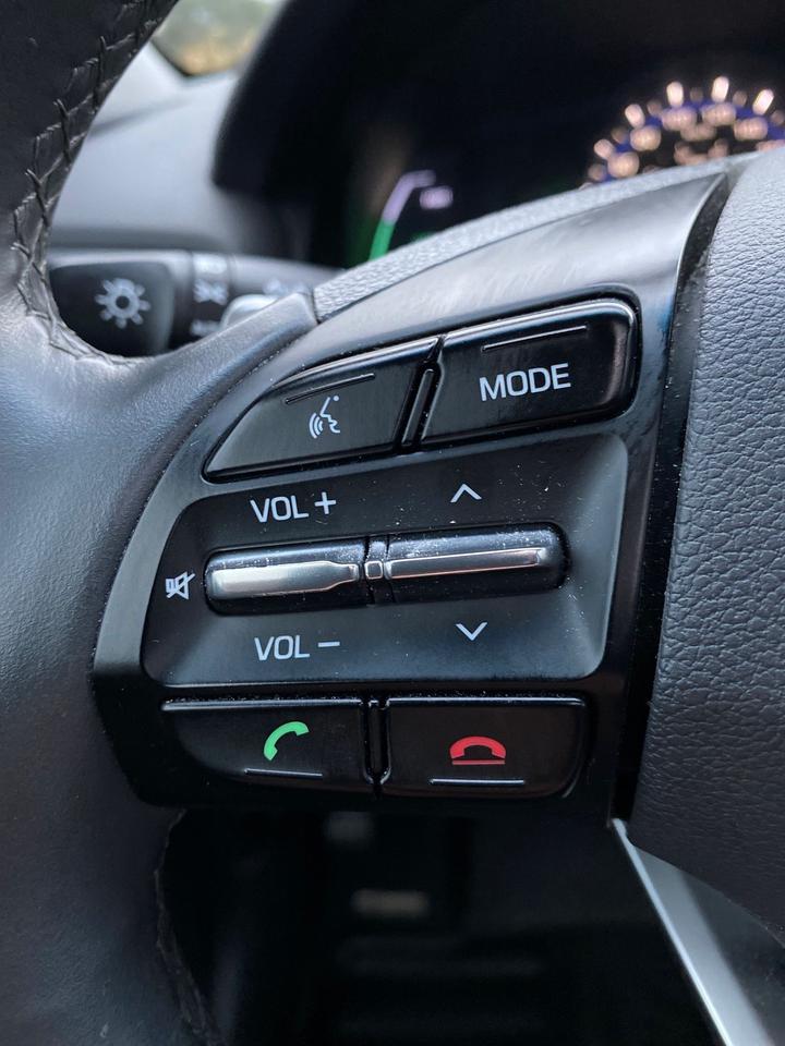 2019 Hyundai IONIQ Limited HYBRID | LEATHER | SUNROOF Photo