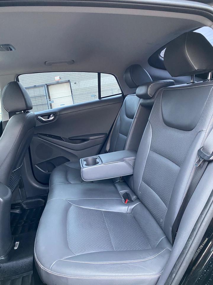 2019 Hyundai IONIQ Limited HYBRID | LEATHER | SUNROOF Photo