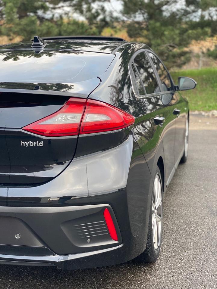 2019 Hyundai IONIQ Limited HYBRID | LEATHER | SUNROOF Photo