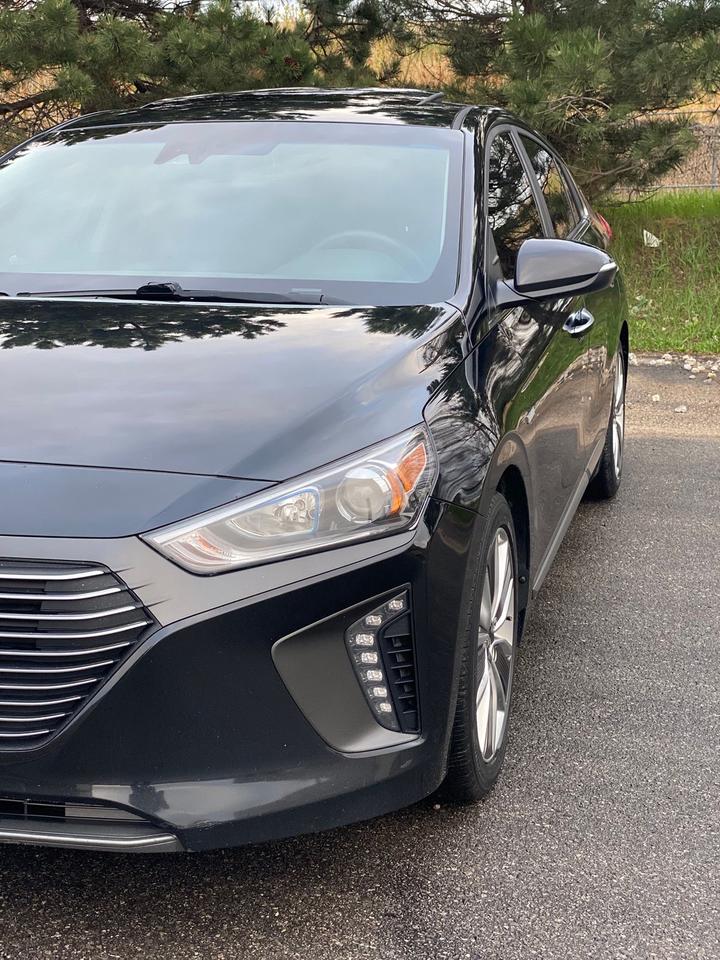 2019 Hyundai IONIQ Limited HYBRID | LEATHER | SUNROOF Photo