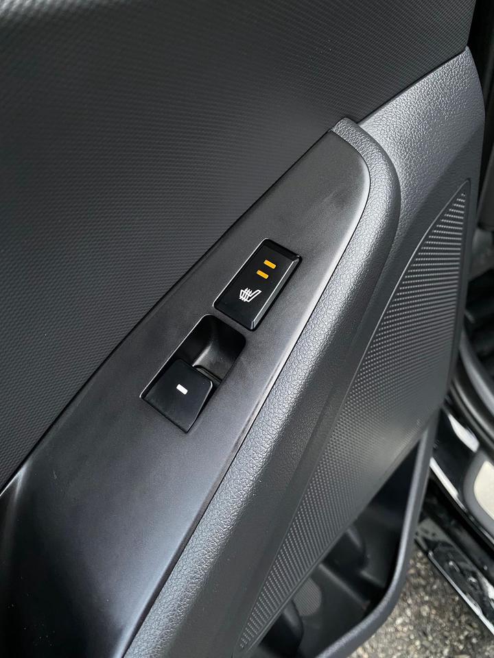 2019 Hyundai IONIQ Limited HYBRID | LEATHER | SUNROOF Photo