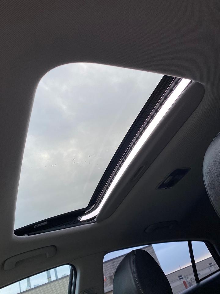 2019 Hyundai IONIQ Limited HYBRID | LEATHER | SUNROOF Photo