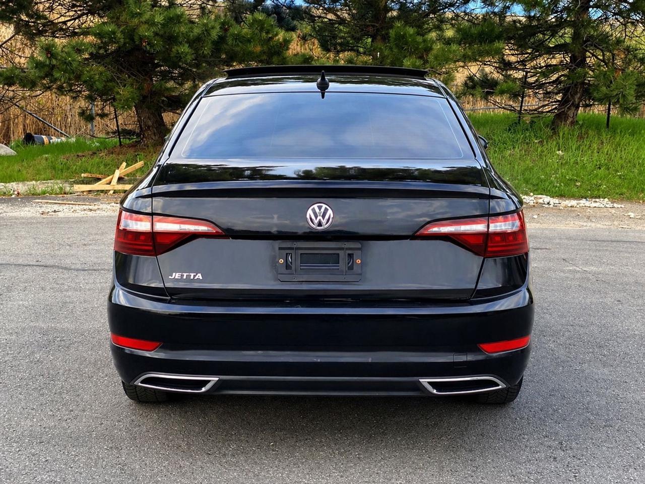 2020 Volkswagen Jetta Execline | SUNROOF | LEATHER Photo