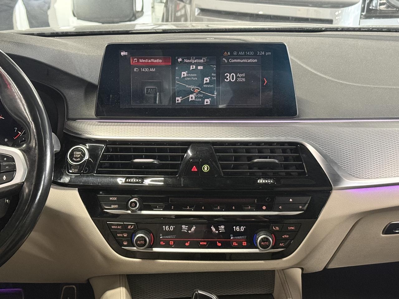2019 BMW 5 Series No Accidents l M-Sport l X-Drive l 250HP l 4Cyl Photo