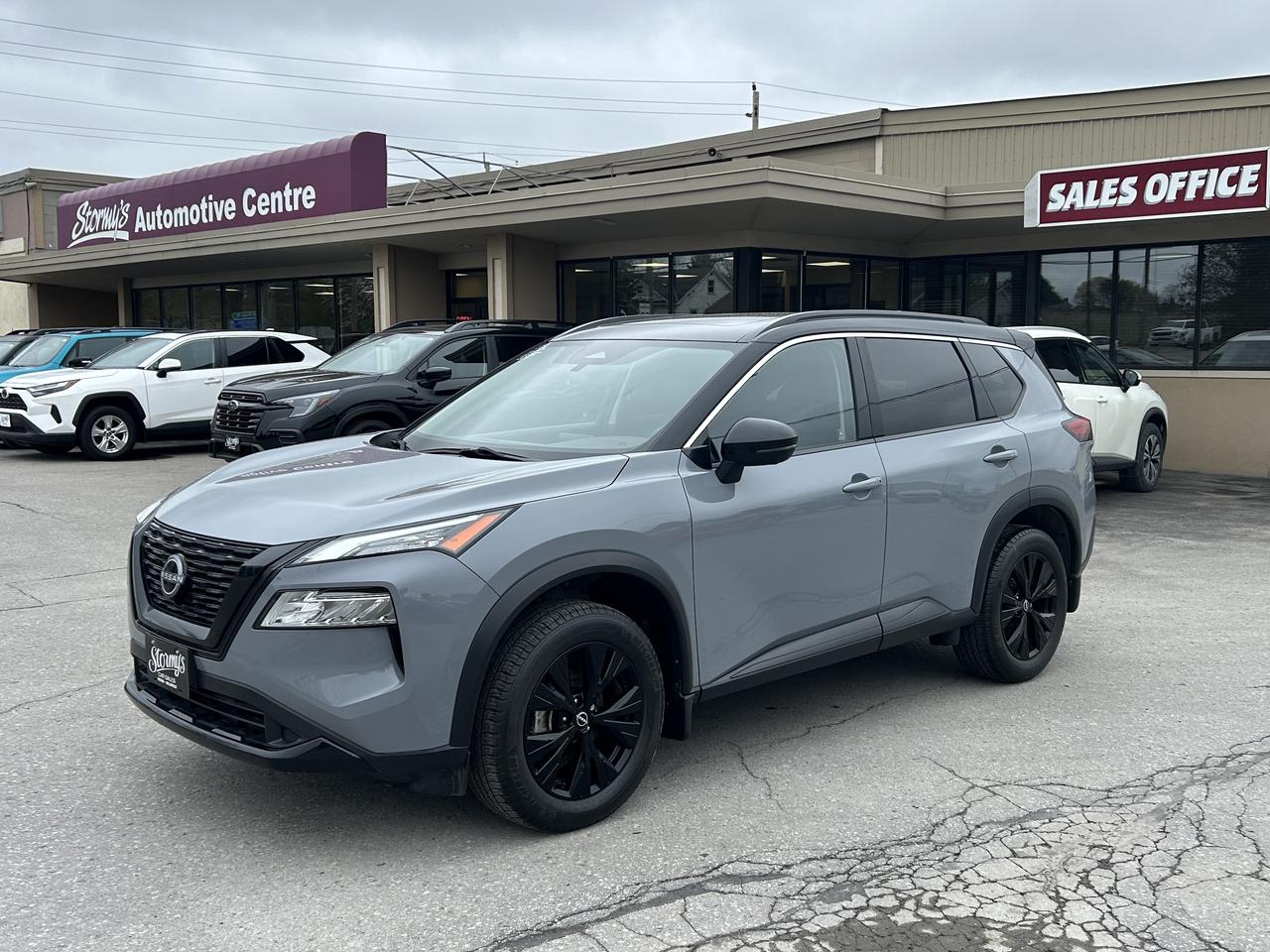 2023 Nissan Rogue SV MIDNIGHT EDITION/LEATHER/SUNROOF CALL NAPANEE Photo0