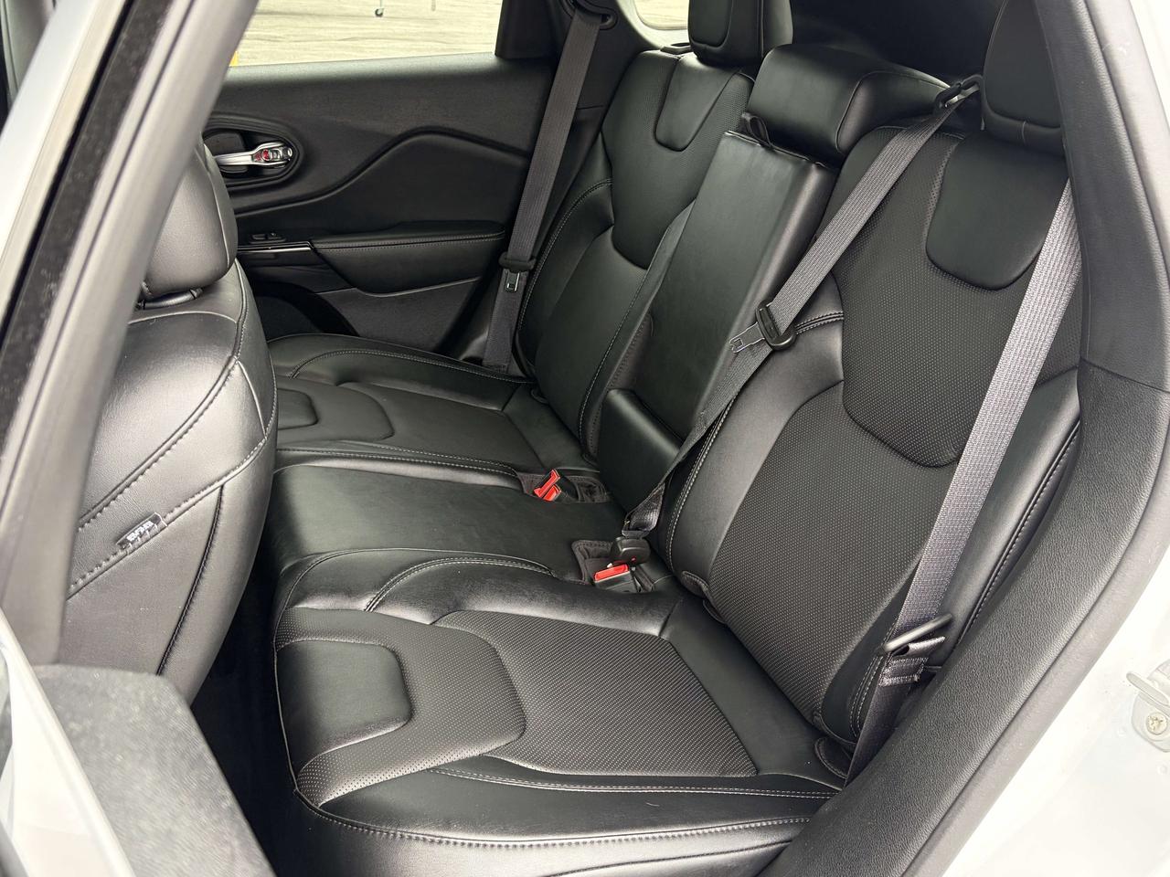 2022 Jeep Cherokee Altitude 36K CALL BELLEVILLE 613-961-8848 Photo