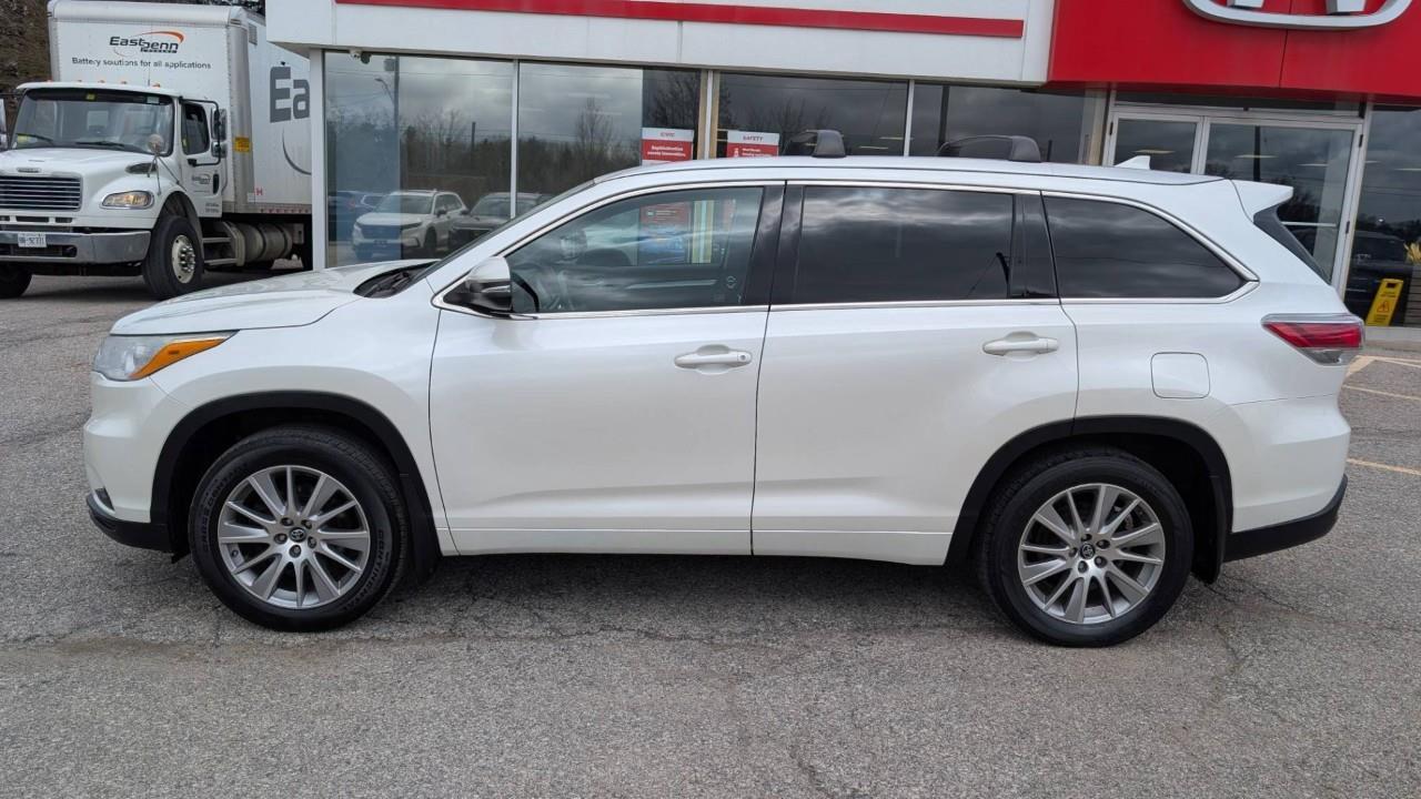 2016 Toyota Highlander XLE 4dr All-wheel Drive Photo
